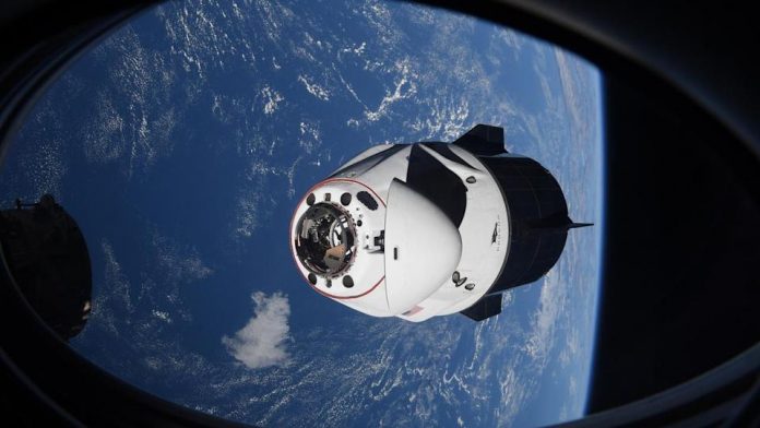  ”SpaceX Dragon” kthehet nga ISS pas misionit të rifurnizimit