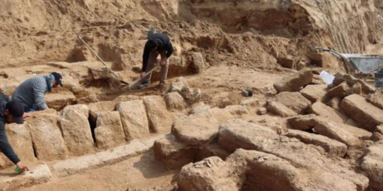  Gaza arkeologjike: ndodh zbulimi befasues; grumbull varresh Romake 2000 vjeçare