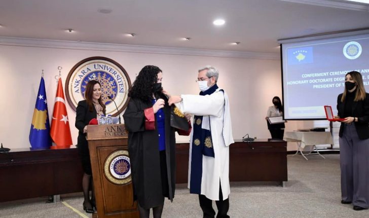  Universiteti i Ankarasë nderon presidenten Osmani me çmimin Doctor Honoris Causa
