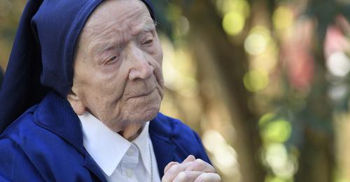  Gruaja më e vjetër e Europës mbush 118 vjeç: Kam frikë se Zoti më ka “harruar”