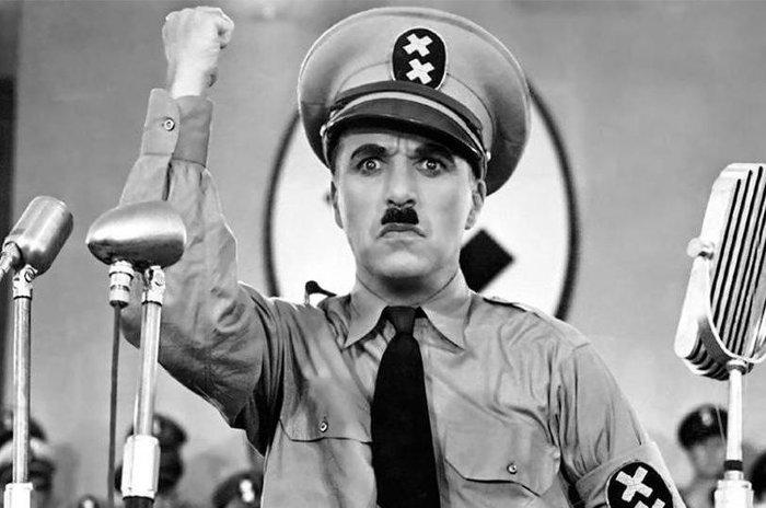  “Pushteti që i merret popullit, kthehet tek populli”. Fjalimi i Charlie Chaplin në filmin “Diktatori i Madh”