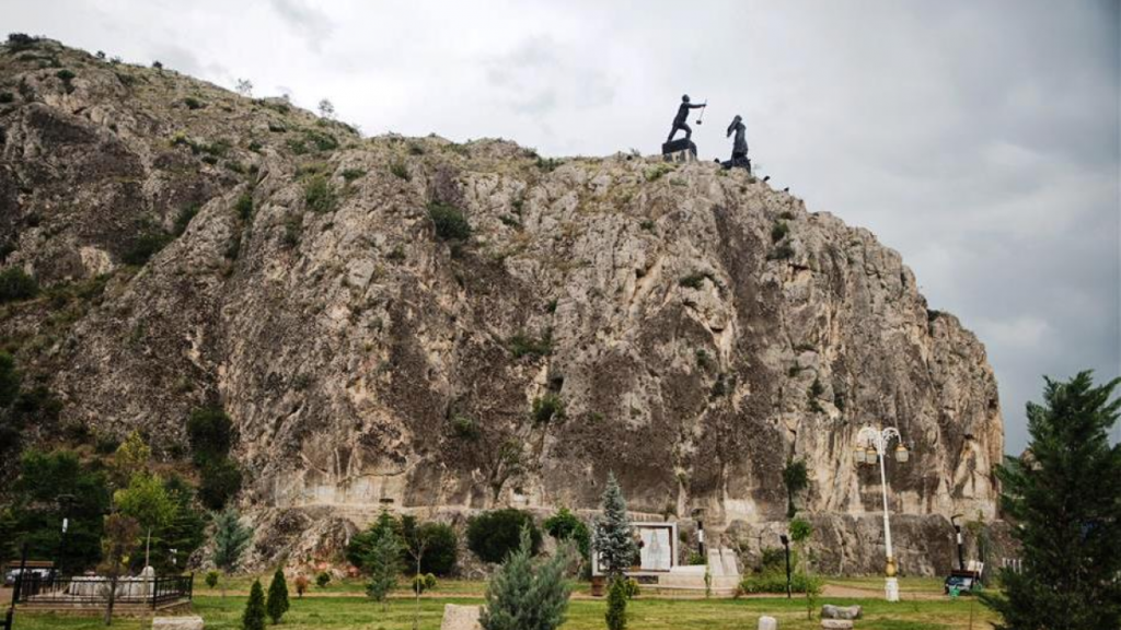 Të parat e Anadollit – Ujësjellësi i Ferhatit për të dashurën Shirine: Një histori dashurie