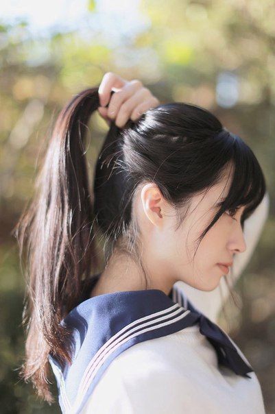  Japoni/ E pa zakontë: Vajzat do ndalohen t’i kapin flokët bisht në shkolla! Eksitojnë studentët meshkuj