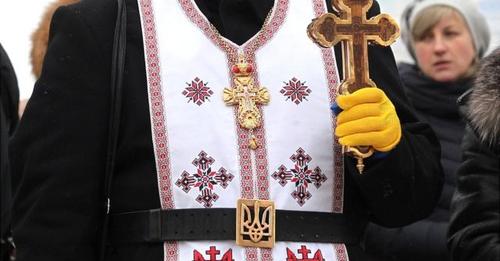  Pushtuesit rus nuk i tremben Zotit, rrëmbejnë priftin e Kishës Ortodokse në Ukrainë