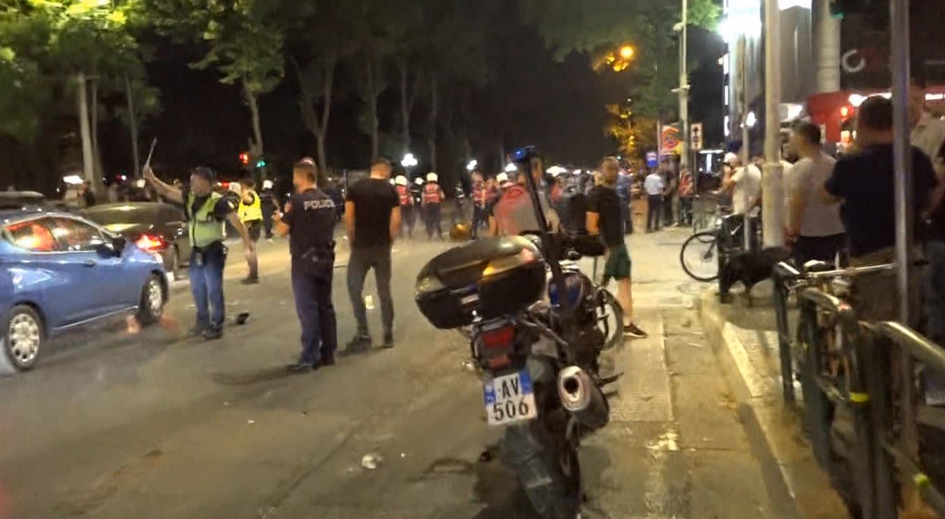  Conference League në Tiranë: 10 policë të plagosur, 60 tifozë të shoqëruar