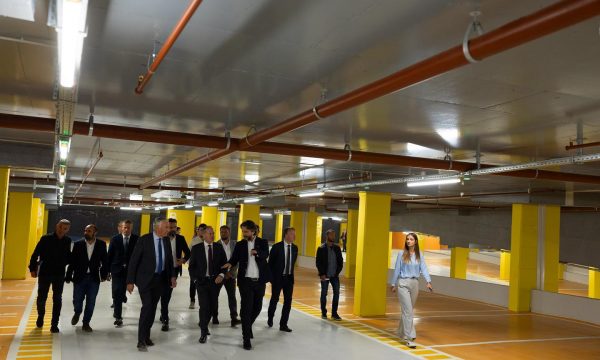  Parkingu nëntokësor i Prishtinës afër përfundimit, kryetari Rama publikon pamjet për herë të parë