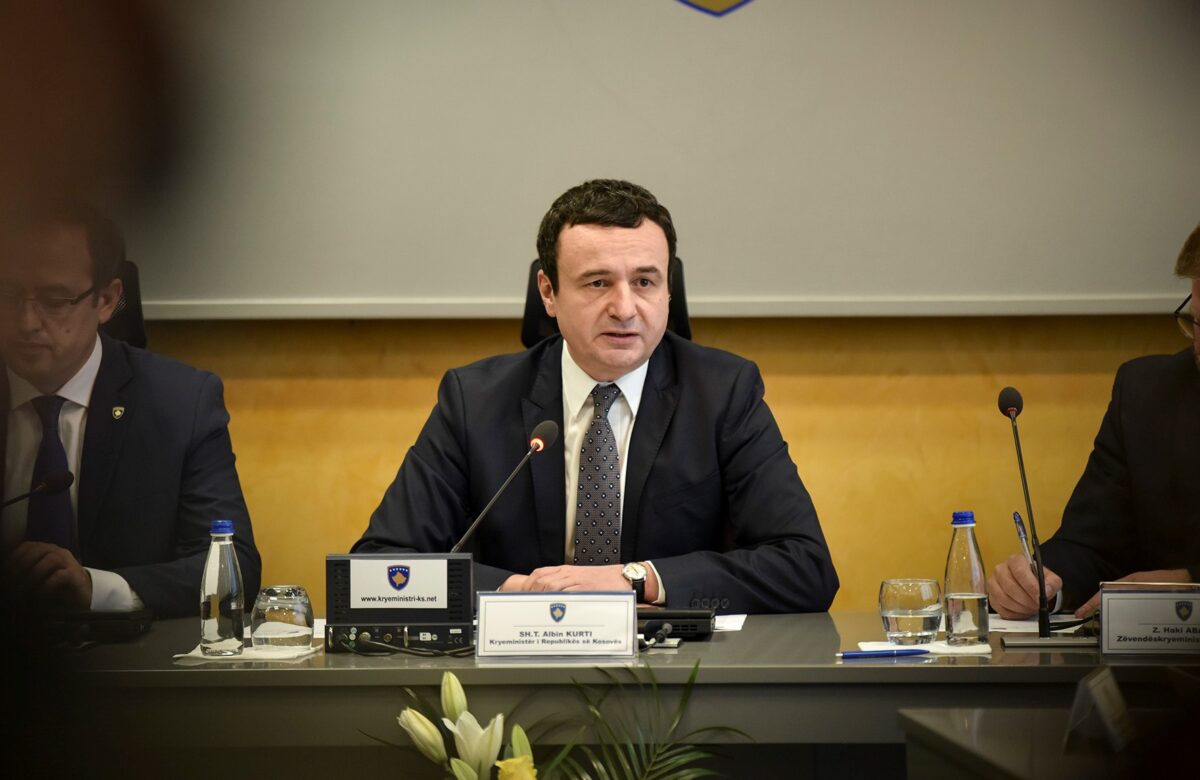 Kosovë, kabineti qeveritar diskutoi për situatën aktuale në vend