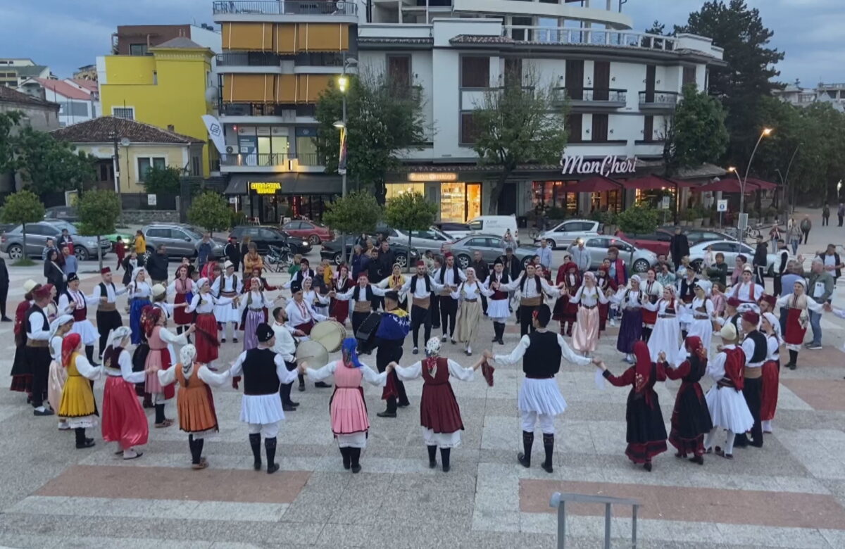 ‘Art, zeje dhe sport’/ Panair në Gjirokastër, prezantohen punime tradicionale