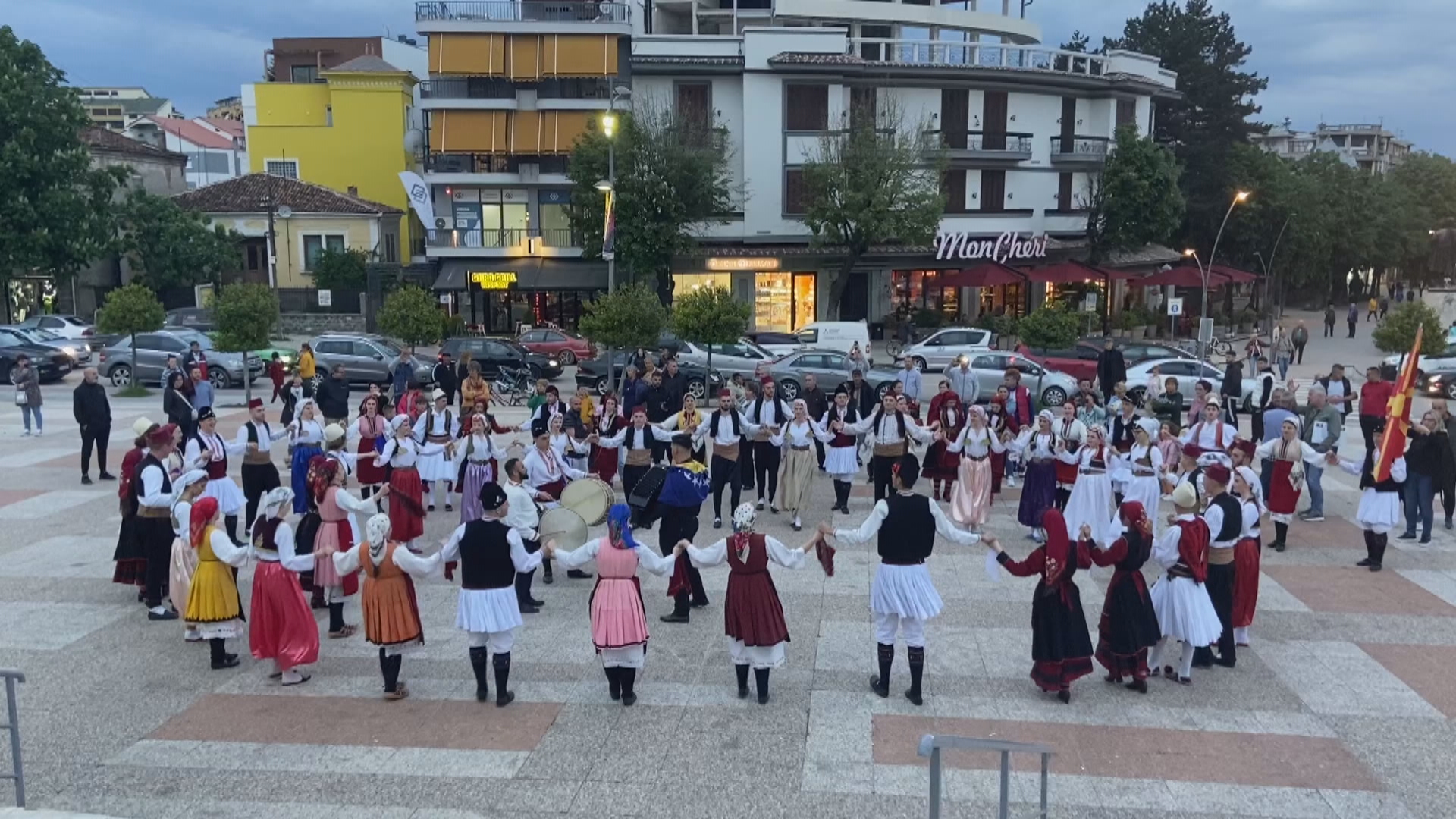  ‘Art, zeje dhe sport’/ Panair në Gjirokastër, prezantohen punime tradicionale