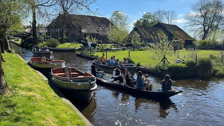 Fshati holandez pa vetura: Giethoorn