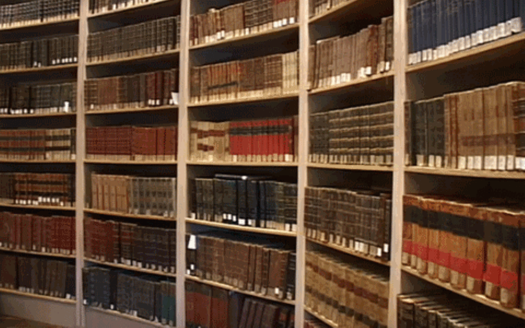  BE i dhuron 621 mijë € Bibliotekës Kombëtare të Shqipërisë për restaurimin e librave
