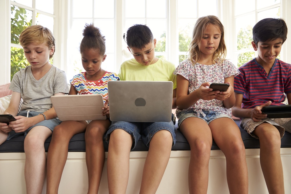 Si t’i shpëtoni fëmijët tuaj nga varësia ndaj teknologjisë?