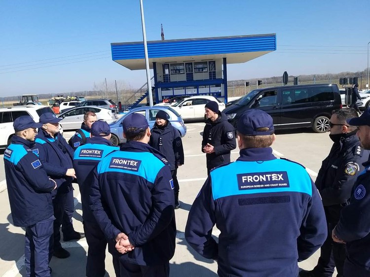  Shqipëria nënshkruan marrëveshjen e re me Frontex për kontrollin e kufijve