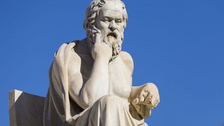 Sokrati dhe 24 thëniet e tij më të rëndësishme që të gjithë duhet ti lexojnë