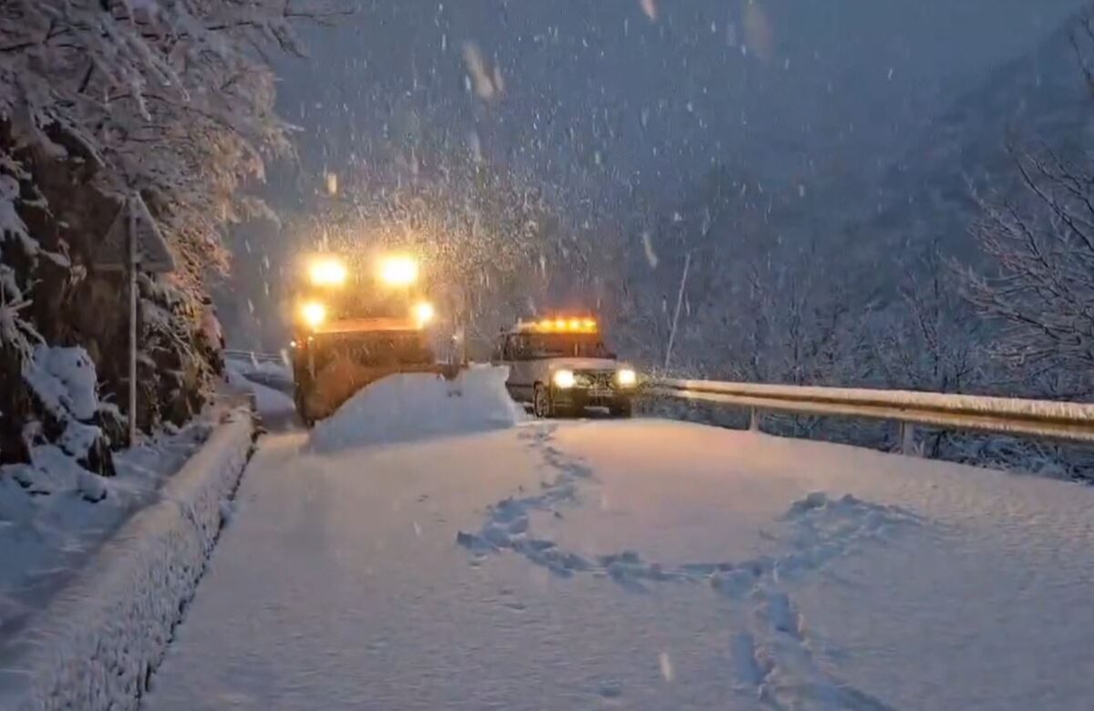 Bora zbardh disa zona të vendit