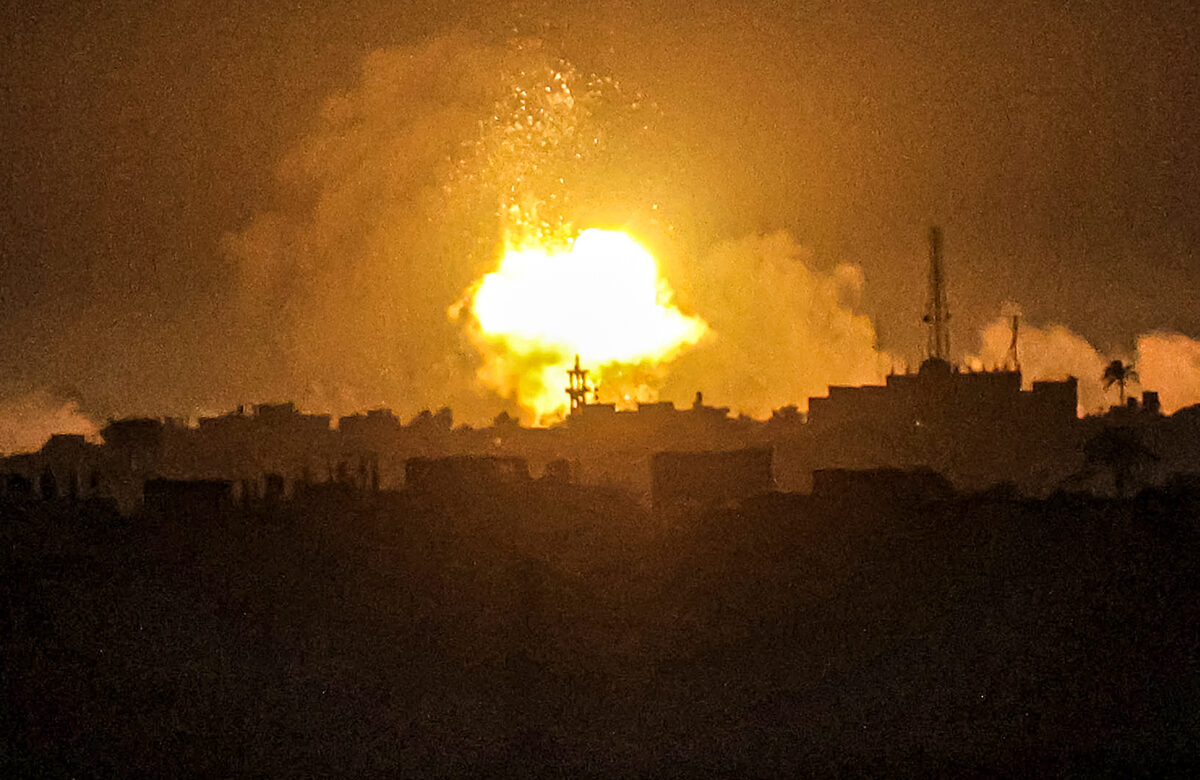 Qeveria në Gaza: Izraeli goditi Gazën me 65 mijë tonë eksploziv