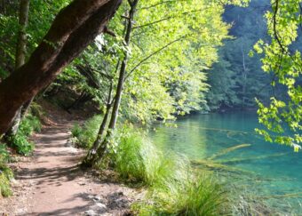 Lumi i Gashit në Tropojë, mrekullia natyrore e mbrojtur nga UNESCO