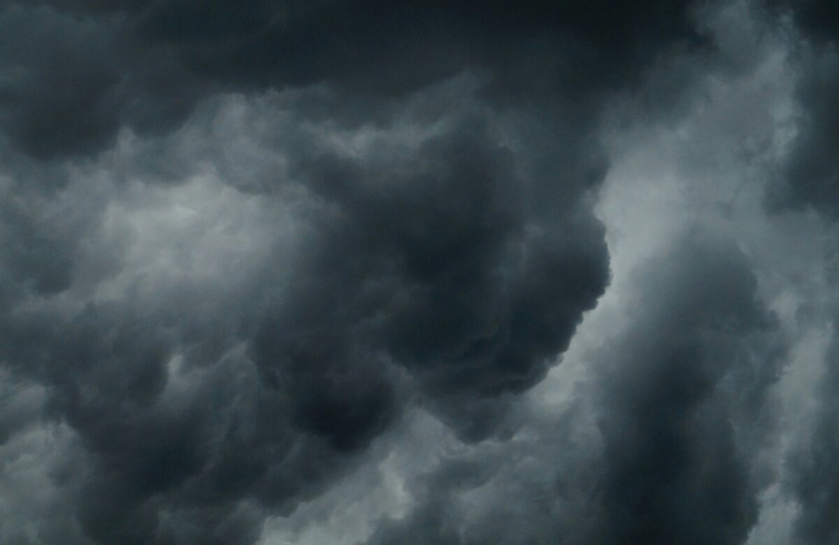 Pas dy javësh të nxehta temperaturat ulen deri në zero gradë
