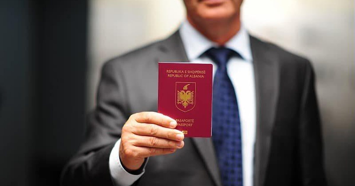  Lehtësohet procesi i rinovimit të pasaportës – mund të bëhet në çdo pikë aplikimi të Shqipërisë