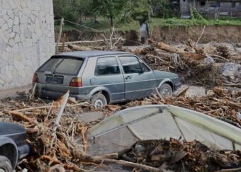 19 të vdekur e disa të zhdukur në Bosnjë, Turqia dhe BE në gatishmëri për t’i dalë në ndihmë