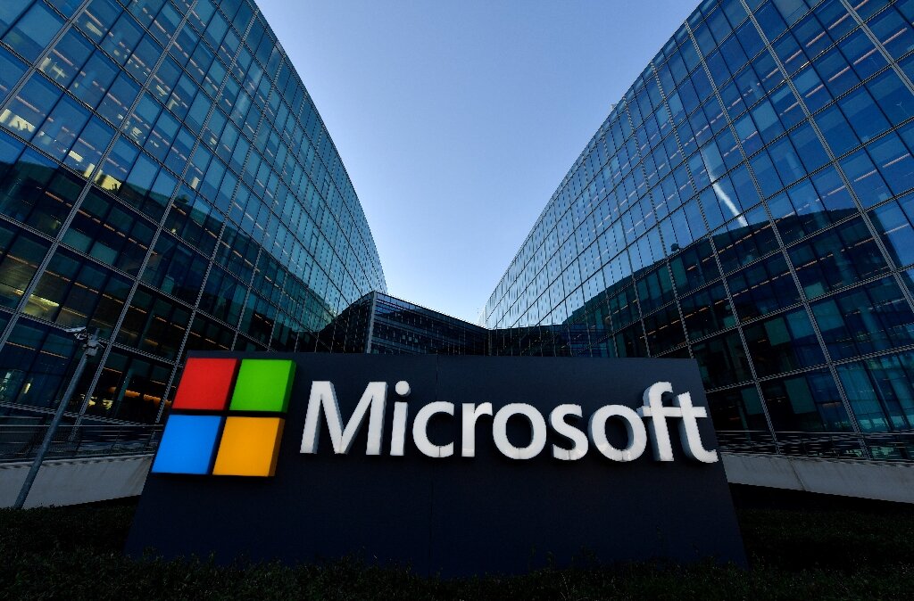 Microsoft vendos rregullat për AI-në e së ardhmes: “Njeriu duhet të ketë gjithmonë kontrollin”