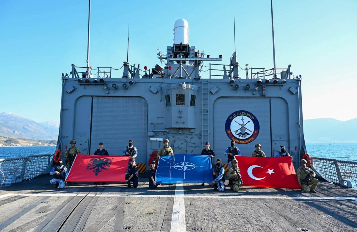 Shqipëria dhe Turqia në një stërvitje të NATO-s në Vlorë