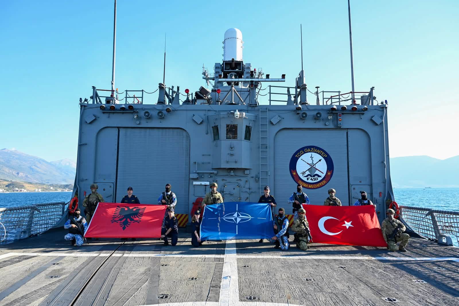  Shqipëria dhe Turqia në një stërvitje të NATO-s në Vlorë