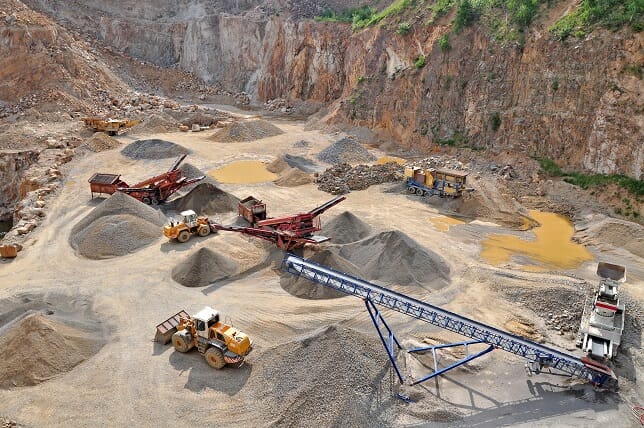  Mbetjet minerare mund të kthehen në burim të ri ekonomik, qeveria propozon rregulla të reja